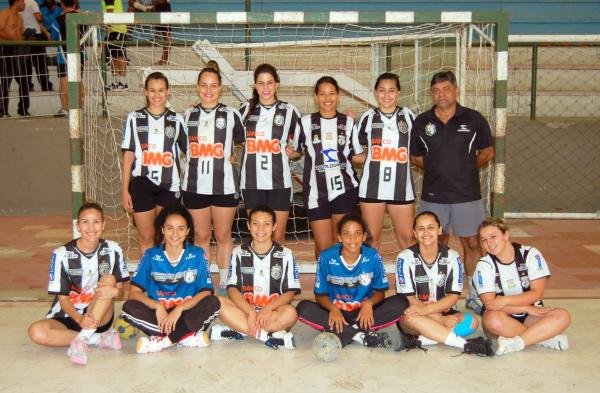 Treze handebol