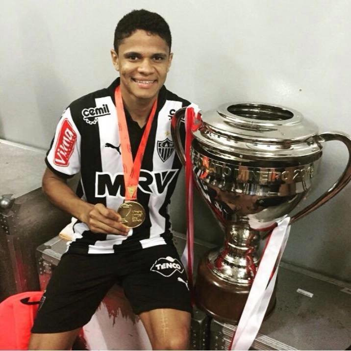 Campeão antecipado na Rússia, paraibano Douglas Santos ergue a