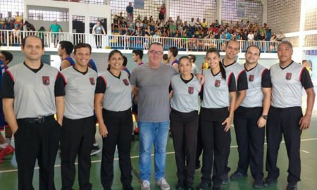 Equipe de arbitragem das finais do Paraibano