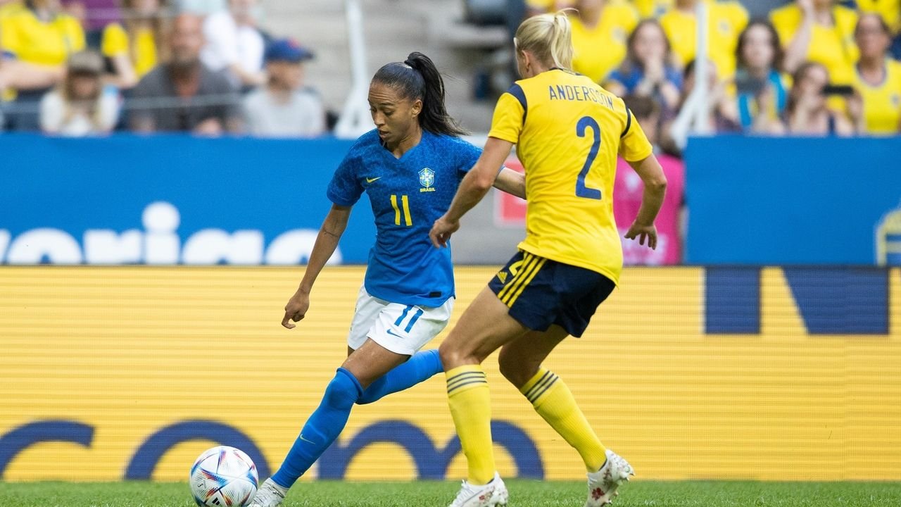 Seleção Brasileira feminina de futebol vence o Japão - SóEsporte